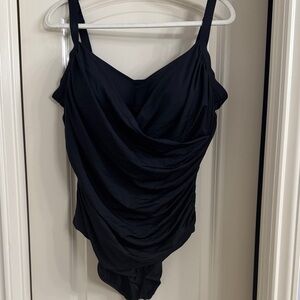 Jantzen Black Draped One-Piece Swimsuit - Classic Silhouette 20W